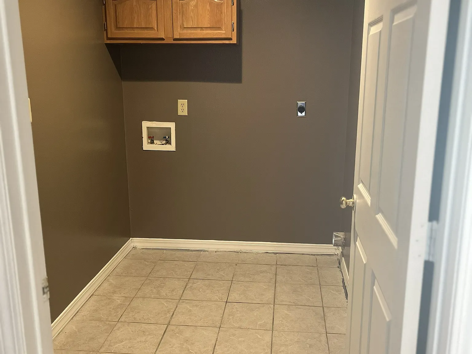 3 bed, 2.5 bath, 1500 sqft, $1,700 — Photo 2