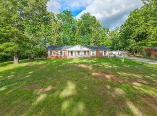 3134 Huntsville Hwy, Fayetteville, TN 37334