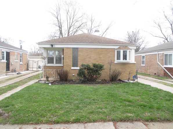 12613 S Bishop St, Calumet Park, IL 60827