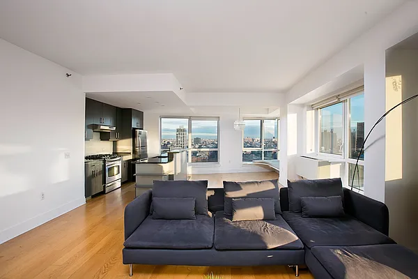 Rented by Compass | media 5