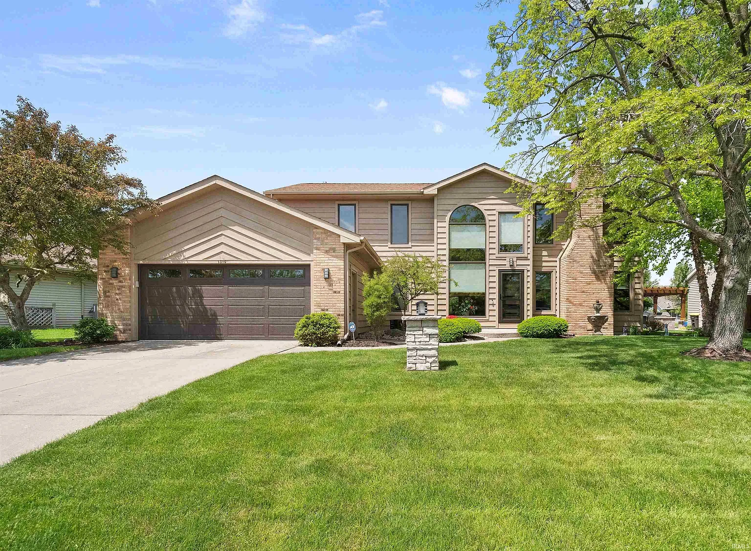 1315 Georgetowne Park Dr photo 1