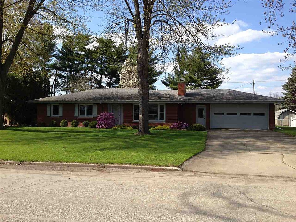 1st image of 1323 E Reynolds St