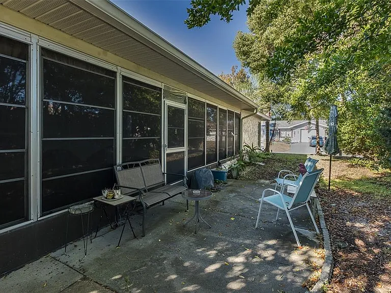 8015 San Fernando Dr — Photo 46
