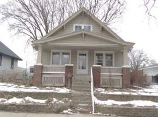 1424 K St SW, Cedar Rapids, IA 52404