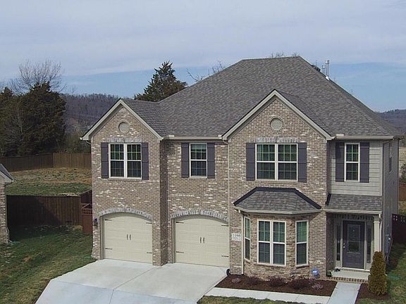 2nd image of 1986 Piperton Ln