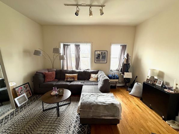 511 Bloomfield St APT 4