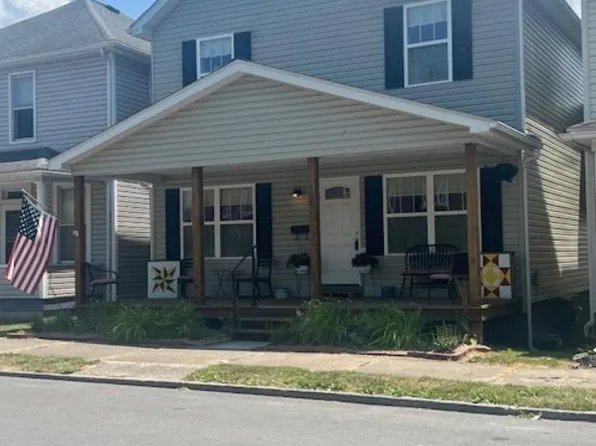 110 1st St, Elkins, WV 26241