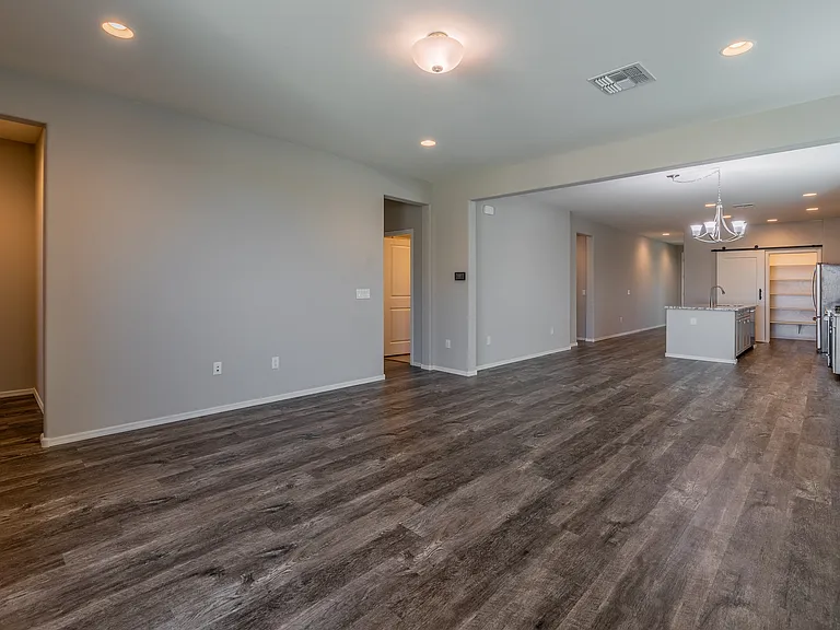 10324 S Barlow Way — Photo 6