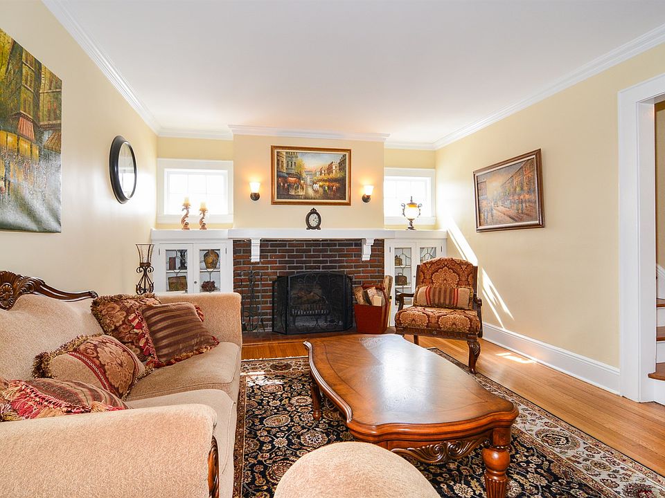 1st image of 53 Pease Ave