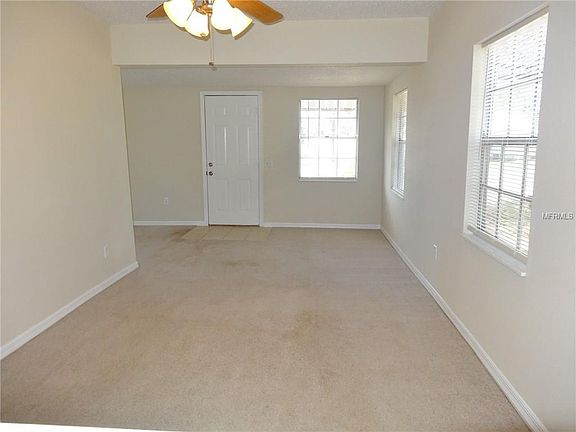 4th image of 409 Ariana Ave
