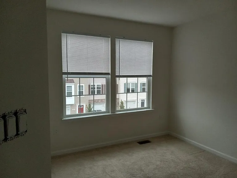 600 Golden Pear Ln — Photo 11
