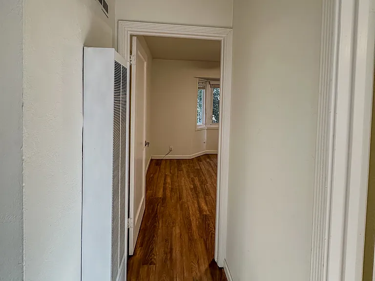 1912 Maybelle Dr — Photo 21