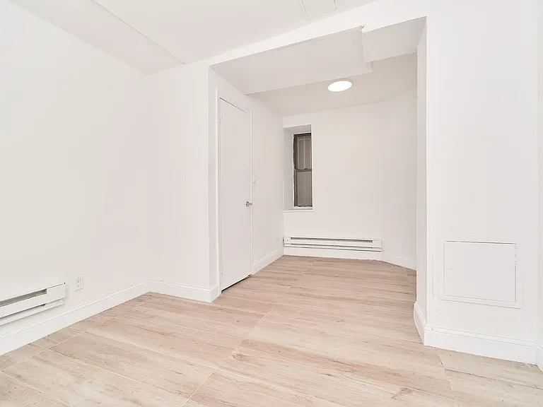 132 W 109th St #1C — Photo 10