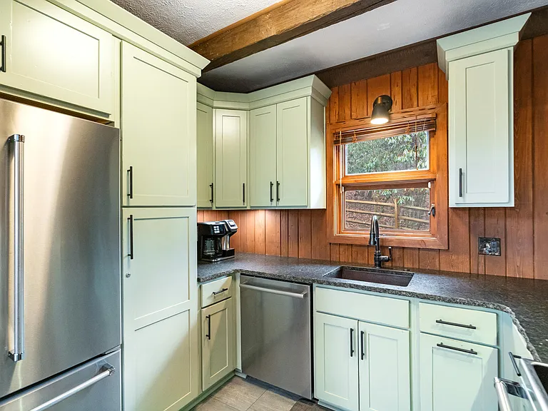 1307 Dogwood — Photo 27