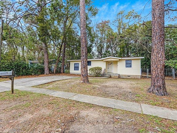 4th image of 1666 Pepper Dr
