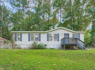 2255 Old Scenic Dr, Villa Rica, GA 30180