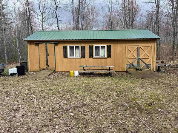 1350 Birch Rd, Harrison, MI 48625