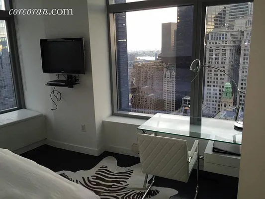 Rented by Corcoran | media 32