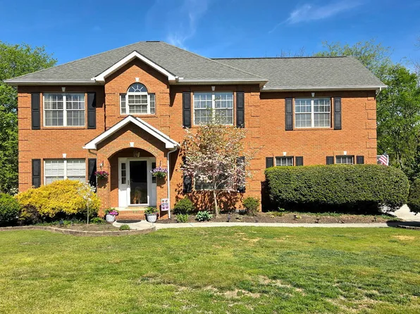 5211 Trumpet Vine Ln, Knoxville, TN 37918