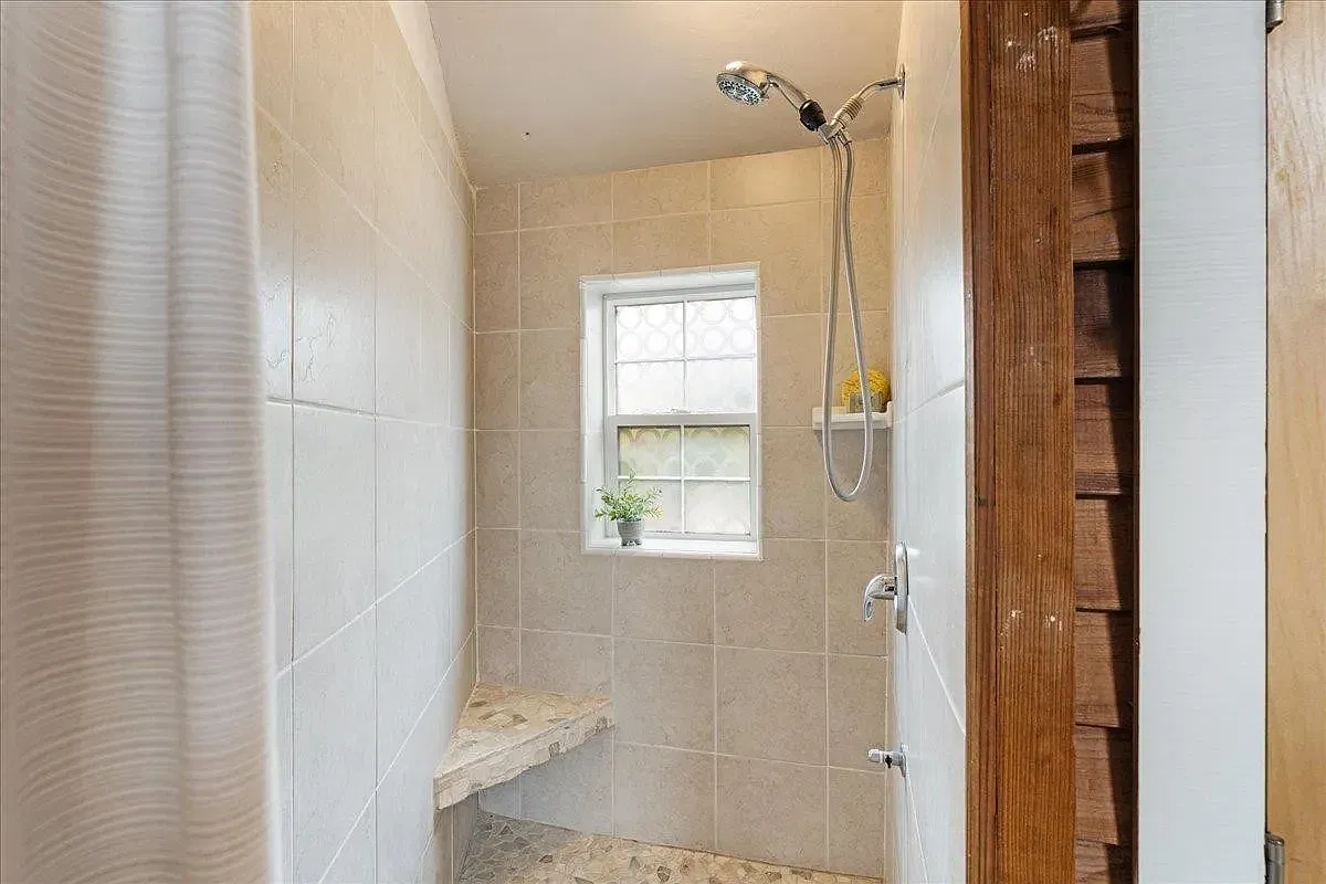 Studio, 500 sqft, $2,000 — Photo 4