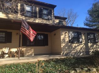 2 Kerry Ct, Old Bridge, NJ 08857