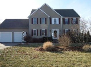 185 Old Wood Rd, North Attleboro, MA 02760