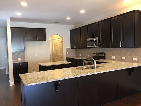 2nd image of 226 Glennister Ct Lot 26