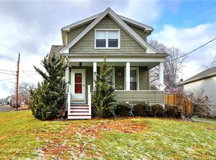 5 Sorenson Rd, West Haven, CT 06516