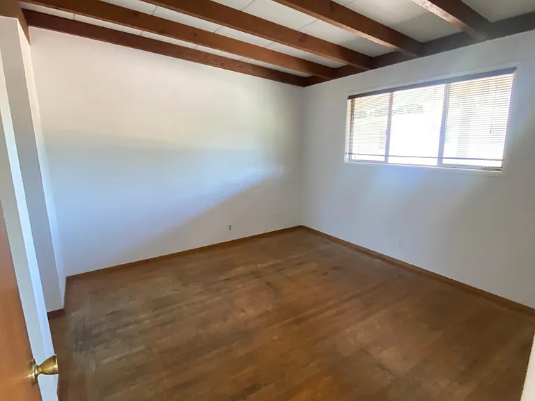 51 Valencia Ave #7 — Photo 7