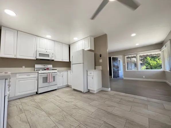 LB2247, 2247 Earl Ave #4, Long Beach, CA 90806