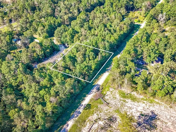25 Timber Grv, Livingston, TX 77351