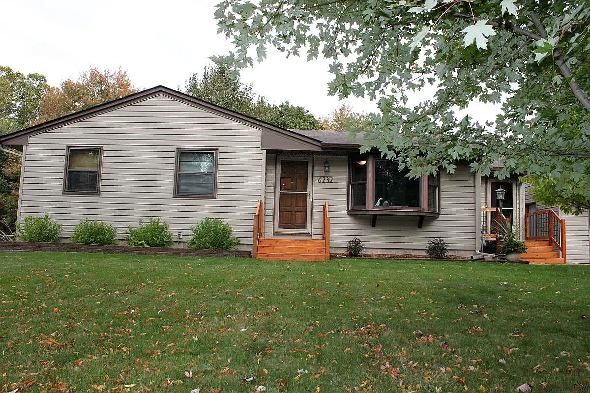 3 bed, 1652 sqft, $2,290 — Photo 1