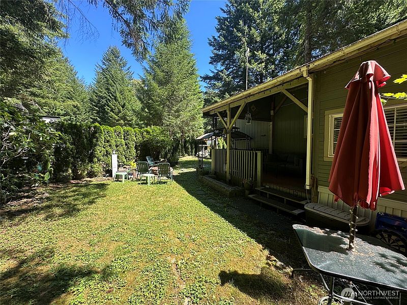 2nd image of 4767 Skagit Trail