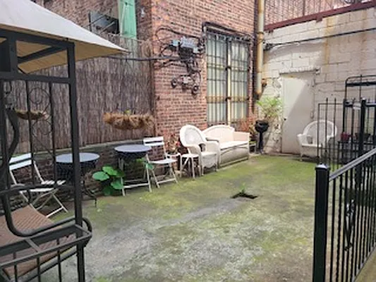 Rented by Lexington Properties LLC | media 9