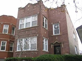 1st image of 6427 N Maplewood Ave