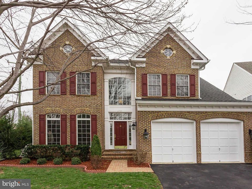 2731 Oakton Park Ct, Vienna, VA 22181 Zillow