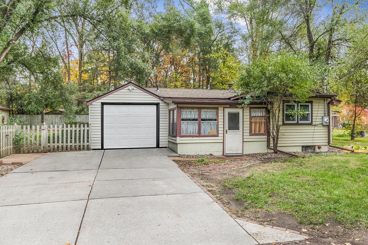 1725 Quentin Ave S, Lakeland, MN 55043 Zillow