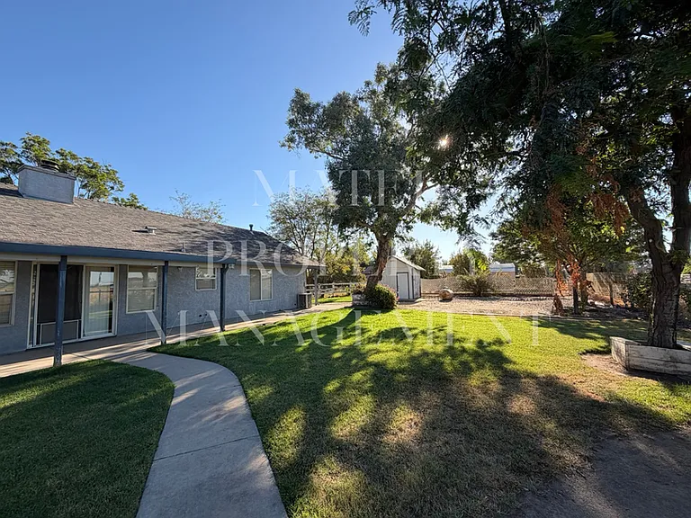12642 Delaware Rd — Photo 13
