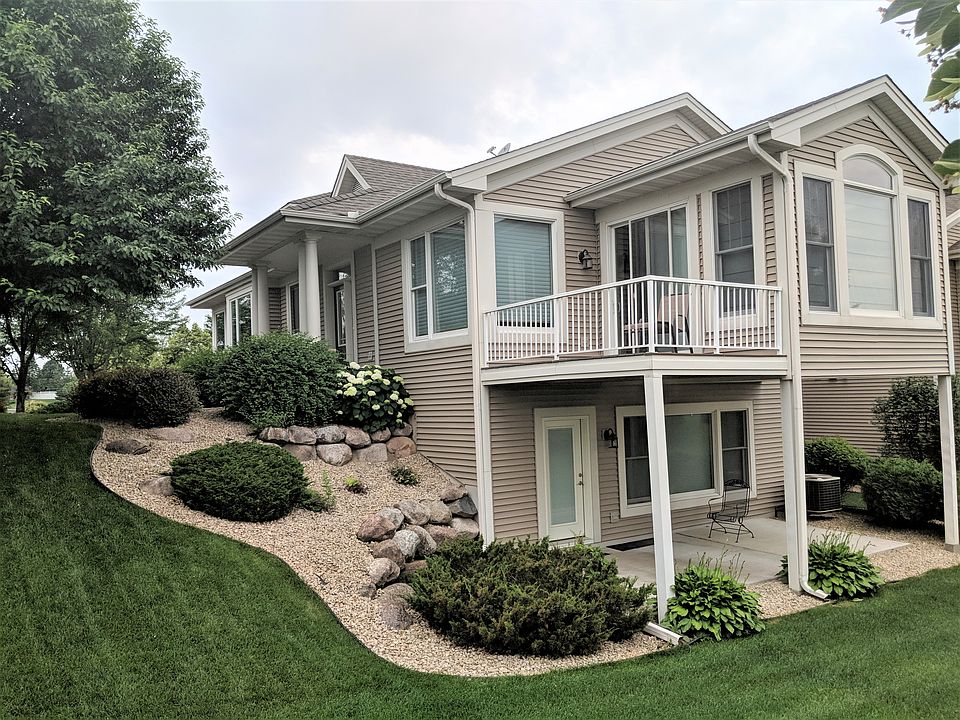 2nd image of 3842 Linden Dr E