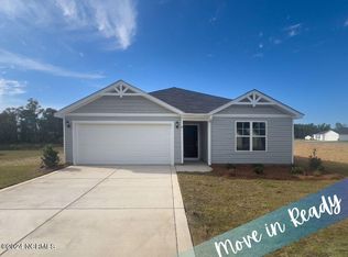 6 Terrier Ct, Parkton, NC 28371