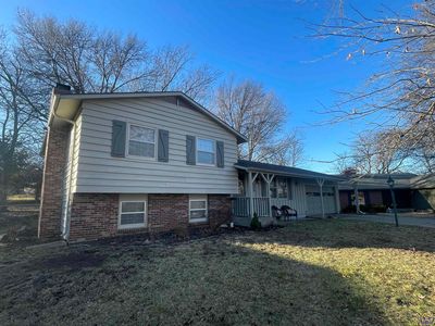 339 SW Woodbury Ct N, Topeka, KS, 66606
