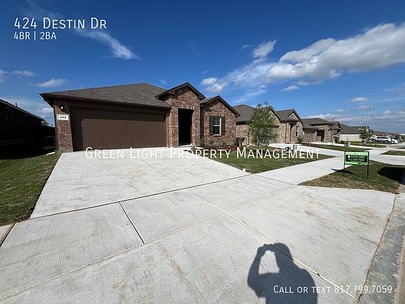2nd image of 424 Destin Dr