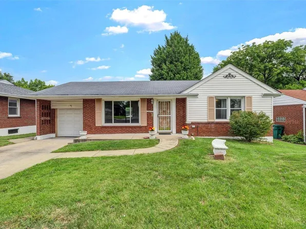 1017 Hopedale Dr, Saint Louis, MO 63137