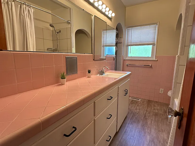 1030 W Redwood St #1 — Photo 10