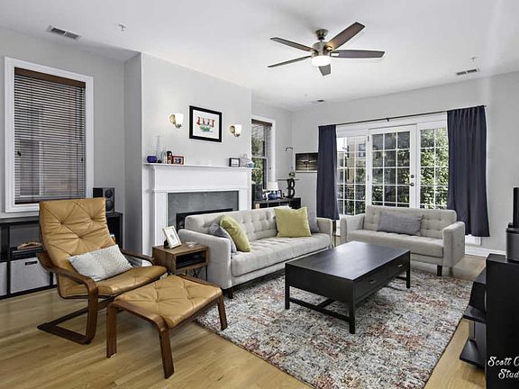 2nd image of 602 Hinman Ave APT 2N