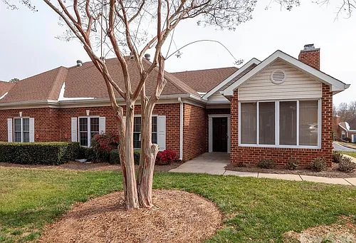 8278 Windsor Ridge Dr Photo 1