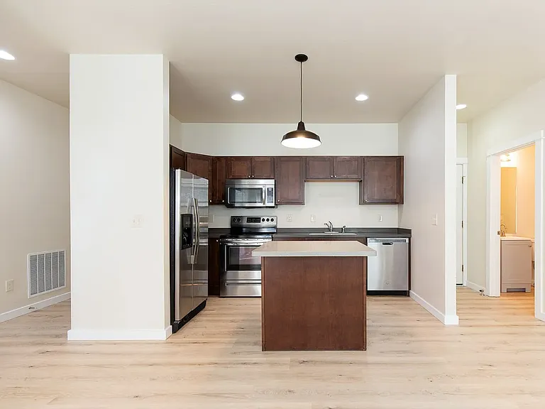 2752-96 Catalyst St — Photo 20