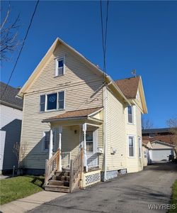 7 Clark St, Lancaster, NY, 14086