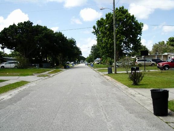 4th image of 9280 54th Way N