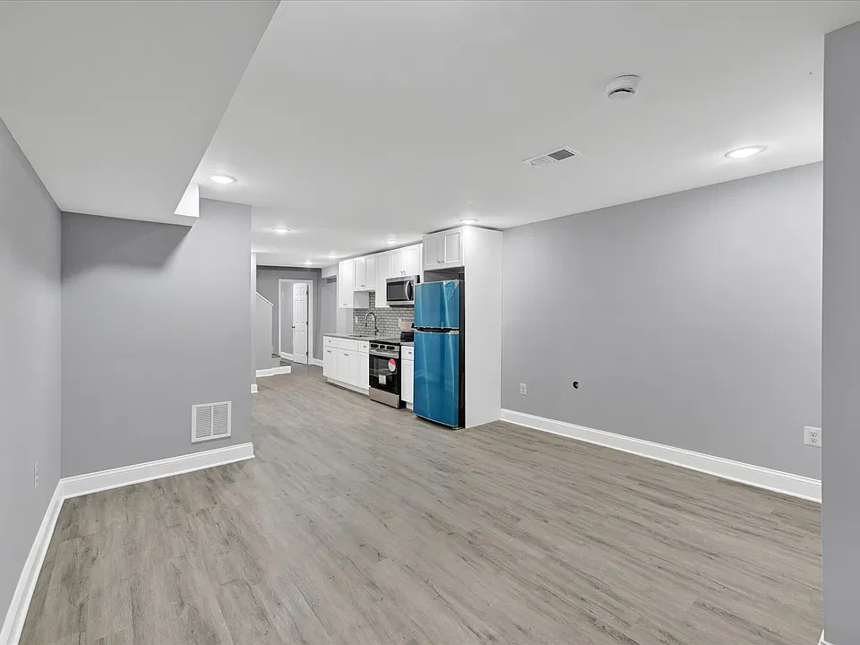 1802 McCulloh St #1